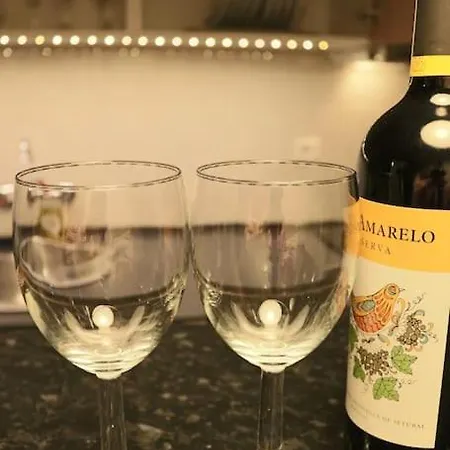 сomfortable And Free Garage Parking Porto