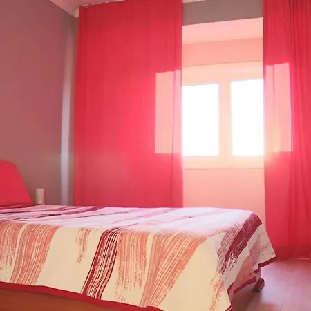 сomfortable And Free Garage Parking Oporto