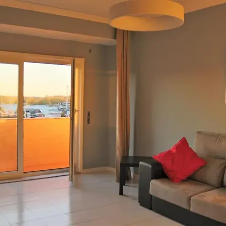 сomfortable And Free Garage Parking * Oporto